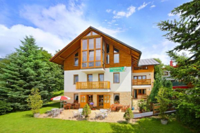 Отель Pension a restaurant Karolína, Шпиндлерув Млын